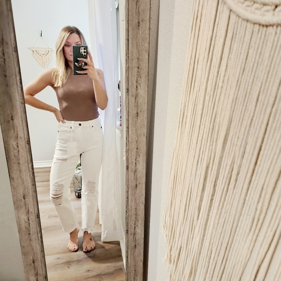 KanCan High Rise Slim Straight Fit Denim Jeans Stretch Distressed White 1/24 NEW - Picture 12 of 13